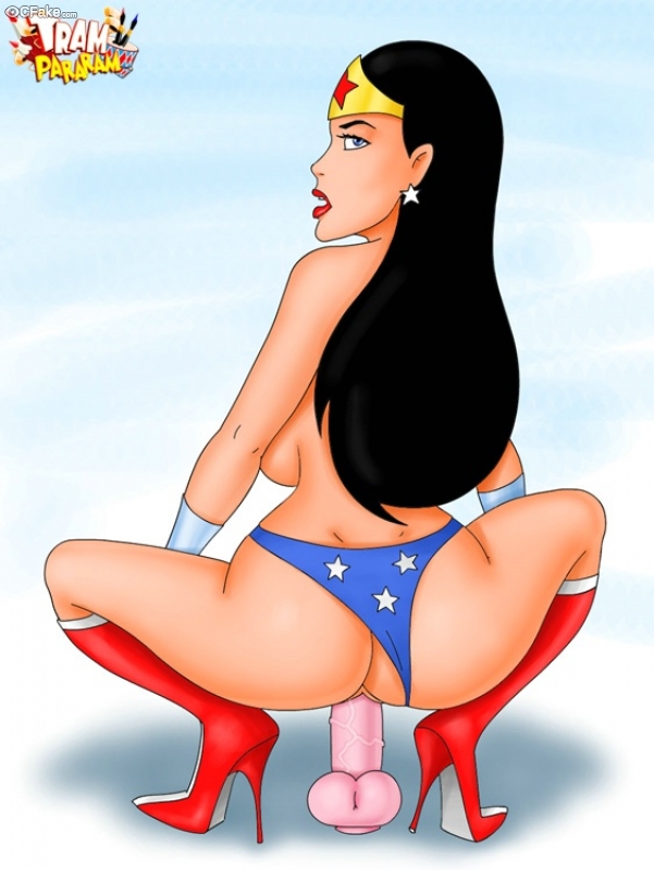Wonder Woman Shaking Hot Sex HQ Pics 1153