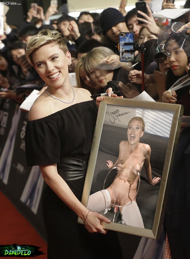 Scarlett Johansson titsjob new 2022 fakes