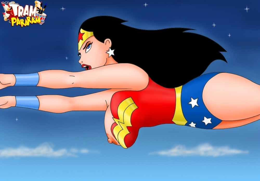 Wonder Woman Celebrity 3Some